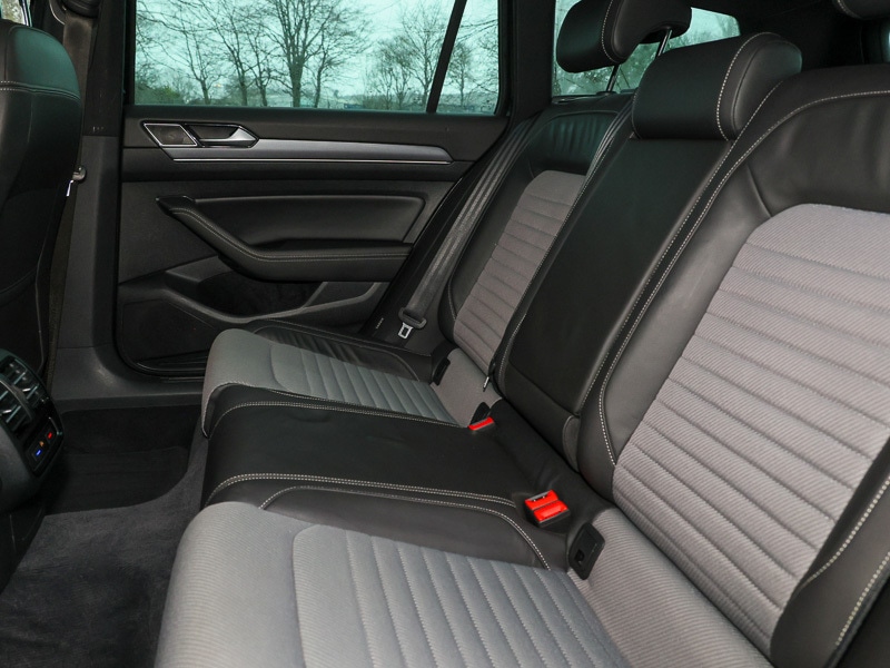 Used Volkswagen Passat 2017 for sale - 77325039: Photo 6