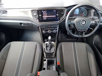 Used Volkswagen T-Roc 2019 for sale - 79368336: Photo