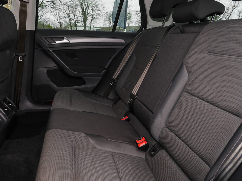 Used Volkswagen Golf 2020 for sale - 77610901: Photo 6