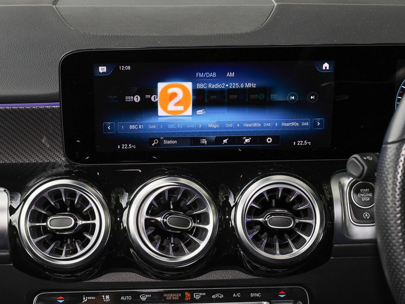 Used Mercedes-Benz GLB 2023 for sale - 77284390: Photo 18