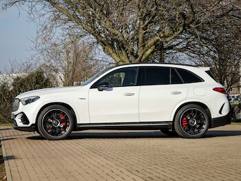 Used Mercedes-Benz GLC 2023 for sale - 76575649: Photo