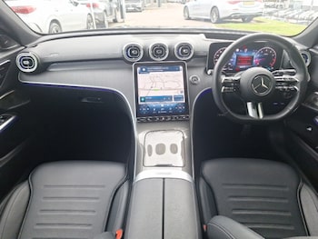 Used Mercedes-Benz C-Class 2024 for sale - 76052227: Photo 2