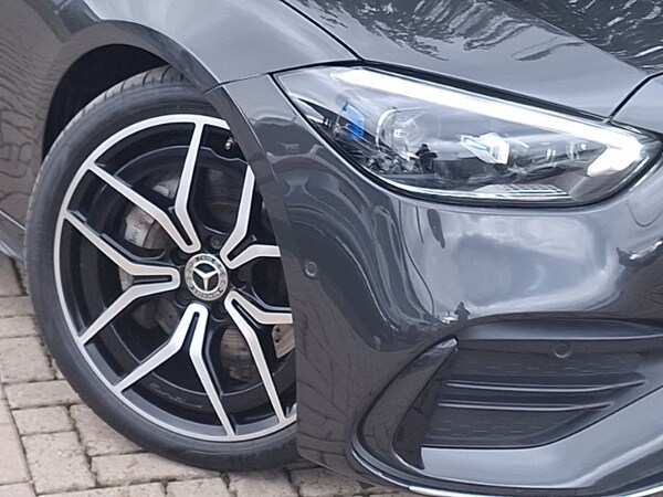 Used Mercedes-Benz C-Class 2024 for sale - 76052227: Photo 9