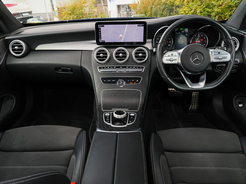 Used Mercedes-Benz C Class 2019 for sale - 76502222: Photo 2