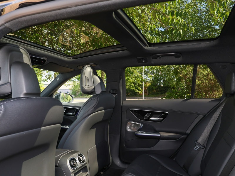 Used Mercedes-Benz C Class 2023 for sale - 76130062: Photo 16