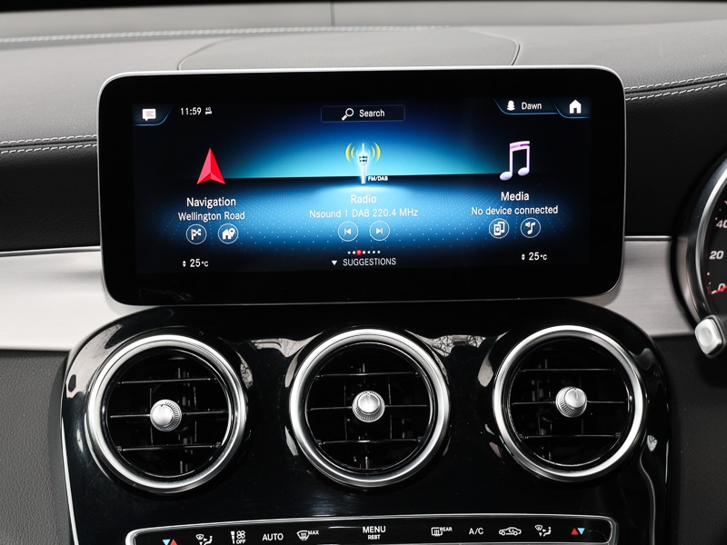 Used Mercedes-Benz GLC 2022 for sale - 77852426: Photo 17