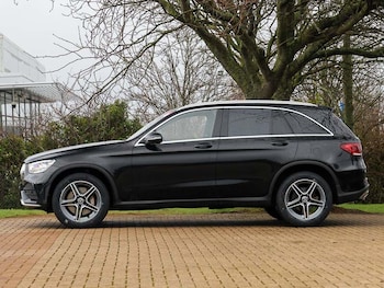 Used Mercedes-Benz GLC 2022 for sale - 77852426: Photo