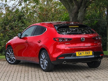 Used Mazda Mazda2 2022 for sale - 76165918: Photo 3