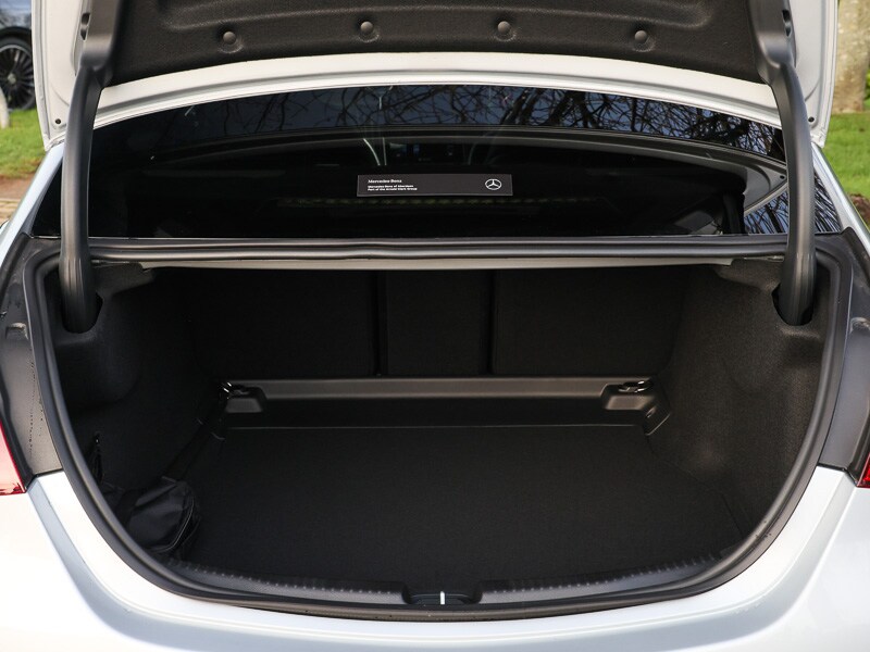 Used Mercedes-Benz C Class 2025 for sale - 76987324: Photo 8