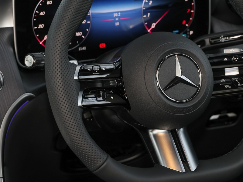 Used Mercedes-Benz GLC 2023 for sale - 76987292: Photo 11