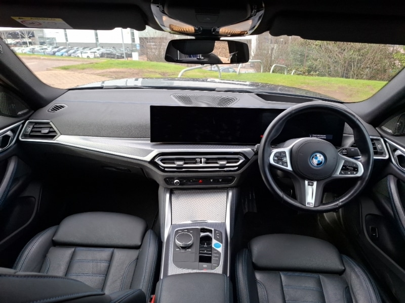 Used BMW i4 2023 for sale - 77832302: Photo 2