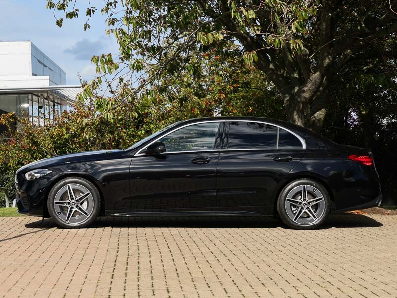 Used Mercedes-Benz C Class 2025 for sale - 76331698: Photo 4