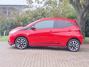 Used Toyota AYGO 2021 for sale - 75989227: Photo