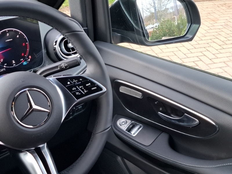 Used Mercedes-Benz V-Class 2025 for sale - 78146772: Photo 10