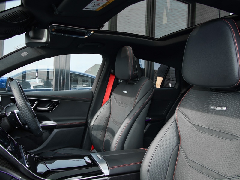 Used Mercedes-Benz GLC 2024 for sale - 76321467: Photo 16