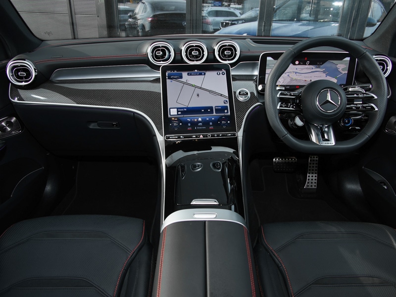 Used Mercedes-Benz GLC 2024 for sale - 76321467: Photo 2