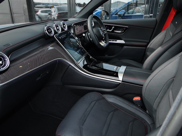 Used Mercedes-Benz GLC 2024 for sale - 76321467: Photo 5