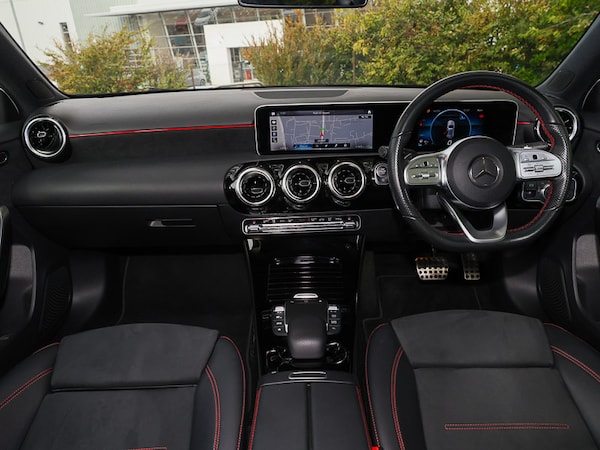 Used Mercedes-Benz A-Class 2020 for sale - 76289477: Photo 2