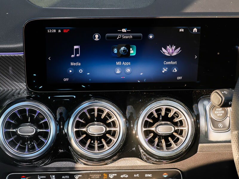 Used Mercedes-Benz GLB 2025 for sale - 77214036: Photo 18