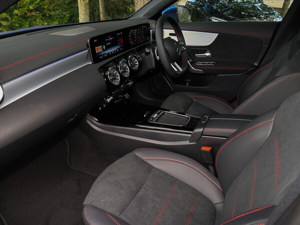 Used Mercedes-Benz CLA 2025 for sale - 76130000: Photo 5