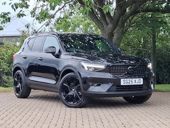 Used Volvo XC40 2025 for sale - 79411617: Photo