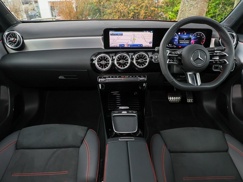 Used Mercedes-Benz A-Class 2024 for sale - 76726356: Photo 2