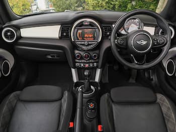 Used MINI Convertible 2017 for sale - 79870036: Photo
