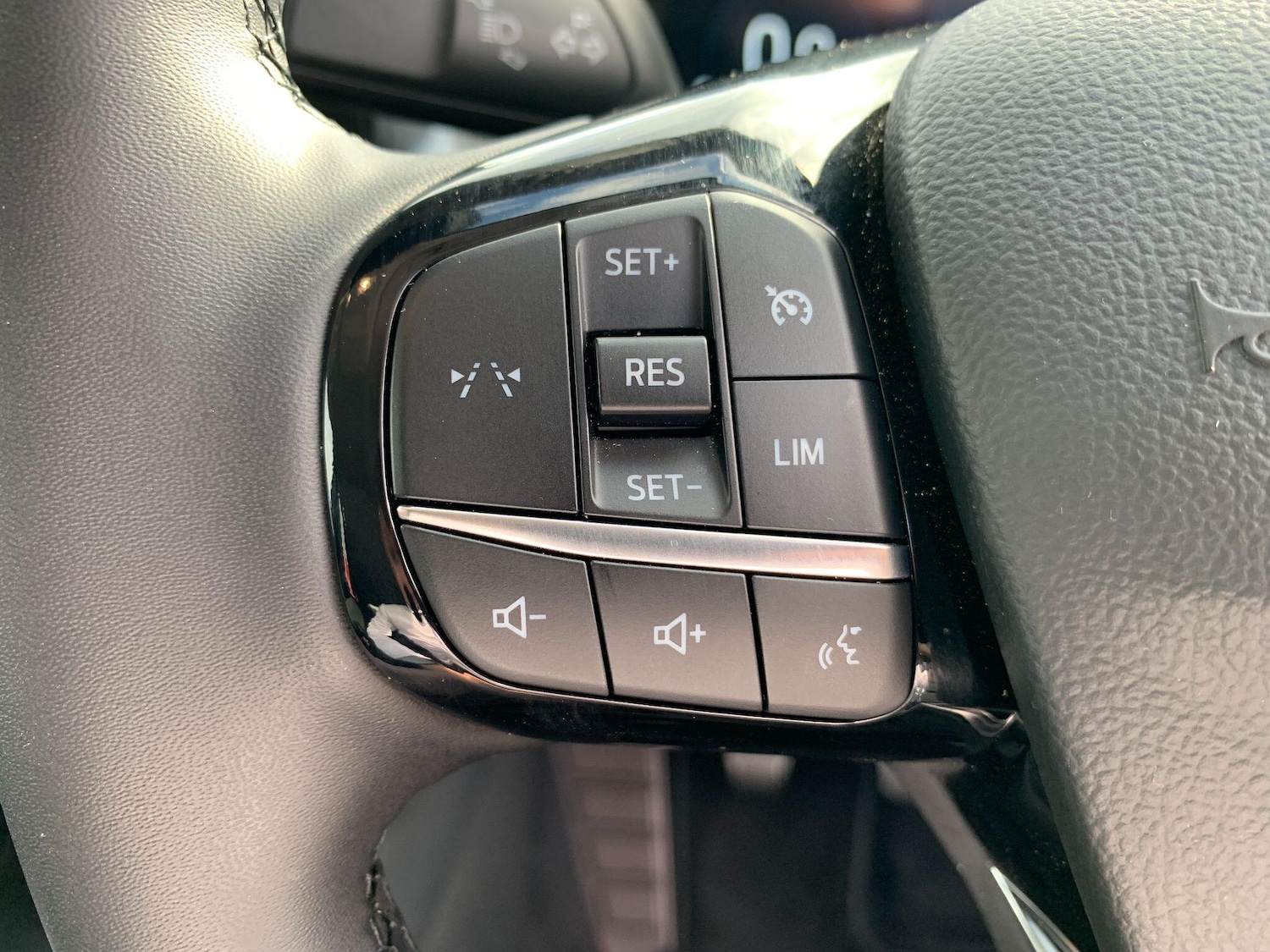 Vehicle 33