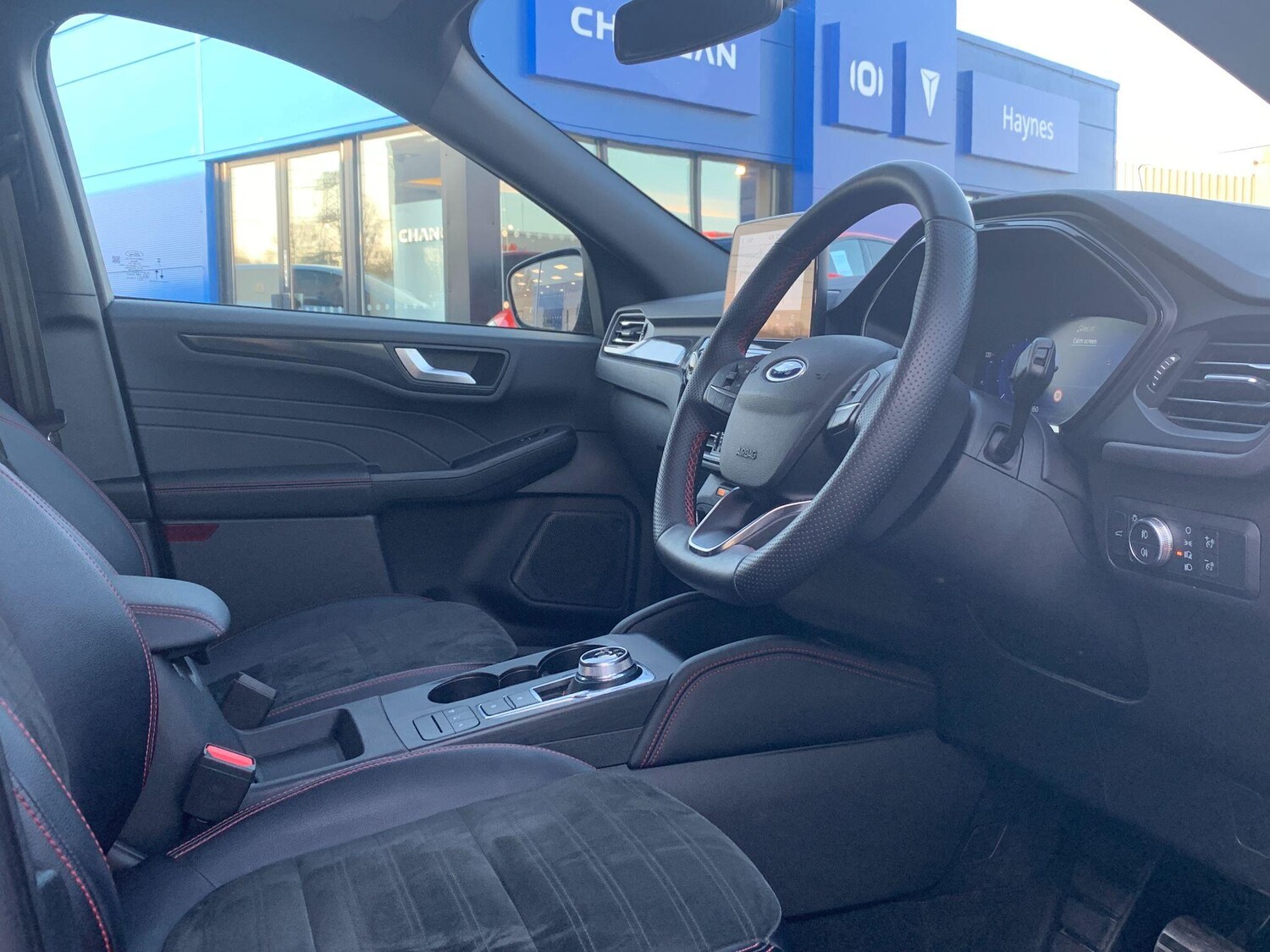 Used Ford Kuga for sale - 77970010: Photo 2