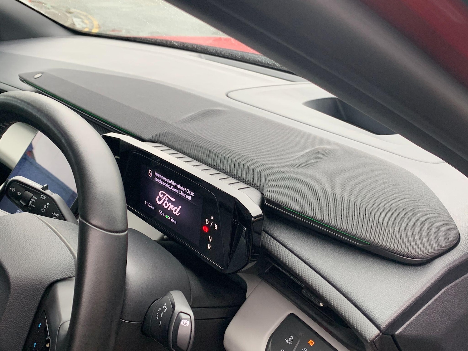 Used Ford Explorer 2024 for sale - 76899408: Photo 16