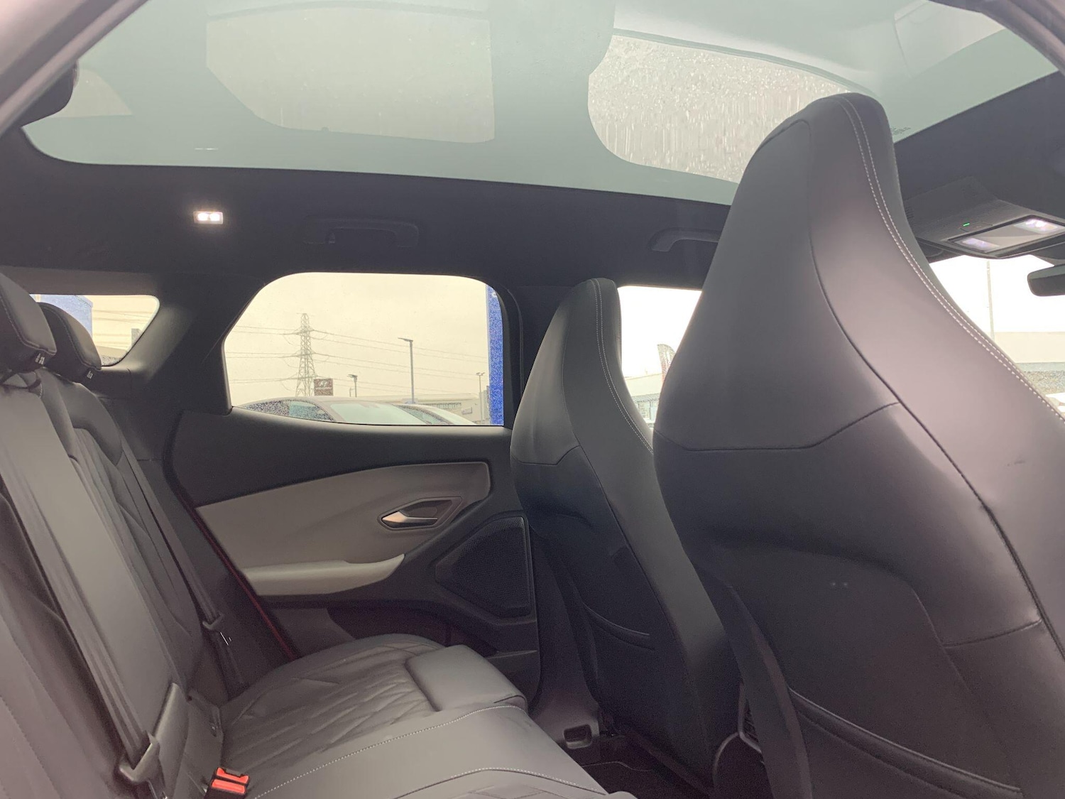 Used Ford Explorer 2024 for sale - 76899408: Photo 21