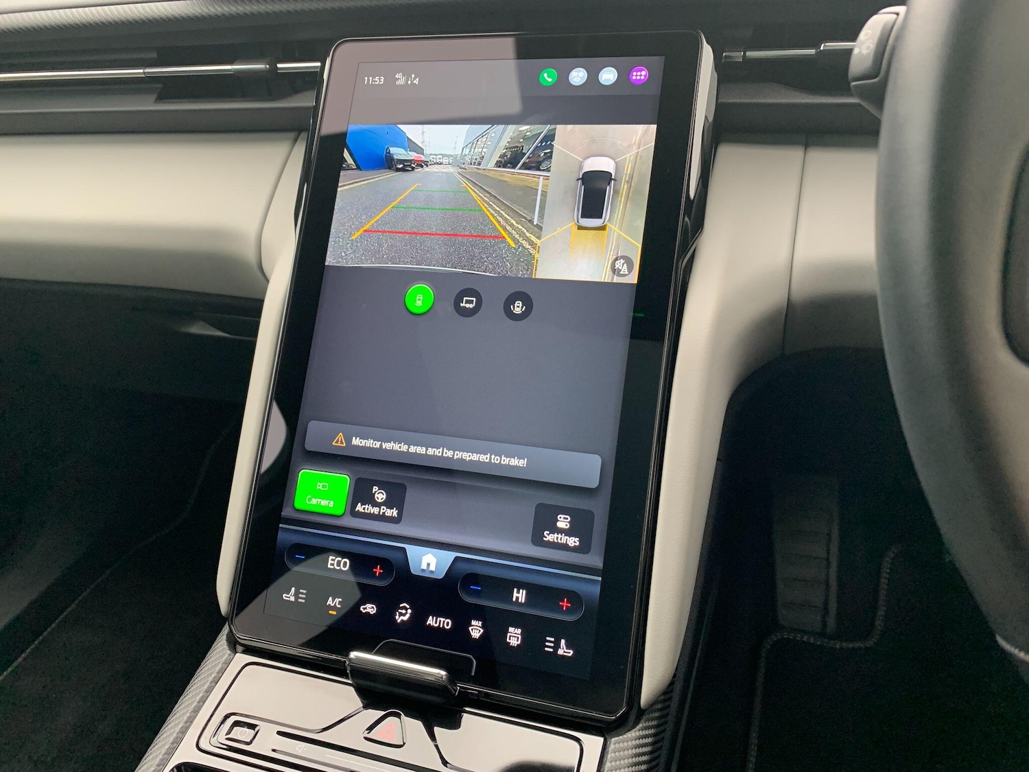 Used Ford Explorer 2024 for sale - 76899408: Photo 35