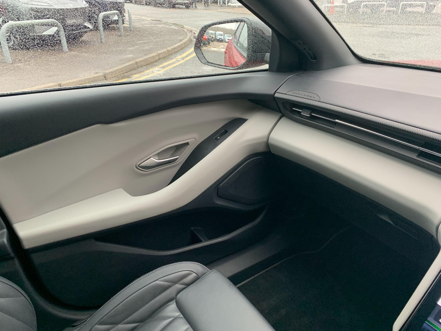 Used Ford Explorer 2024 for sale - 76899408: Photo 58