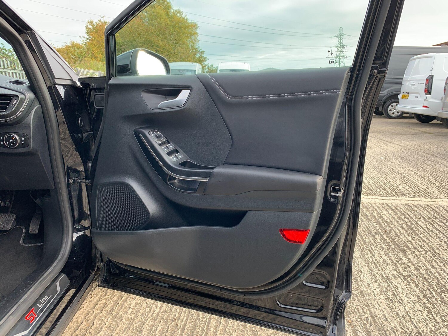 Used Ford Puma 2023 for sale - 76306360: Photo 30