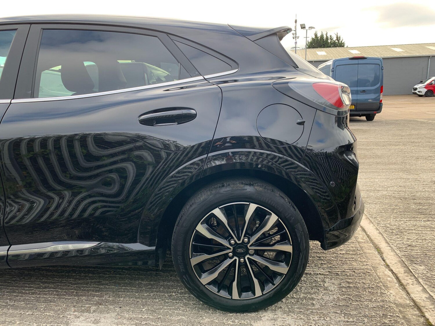 Used Ford Puma 2023 for sale - 76306360: Photo 34