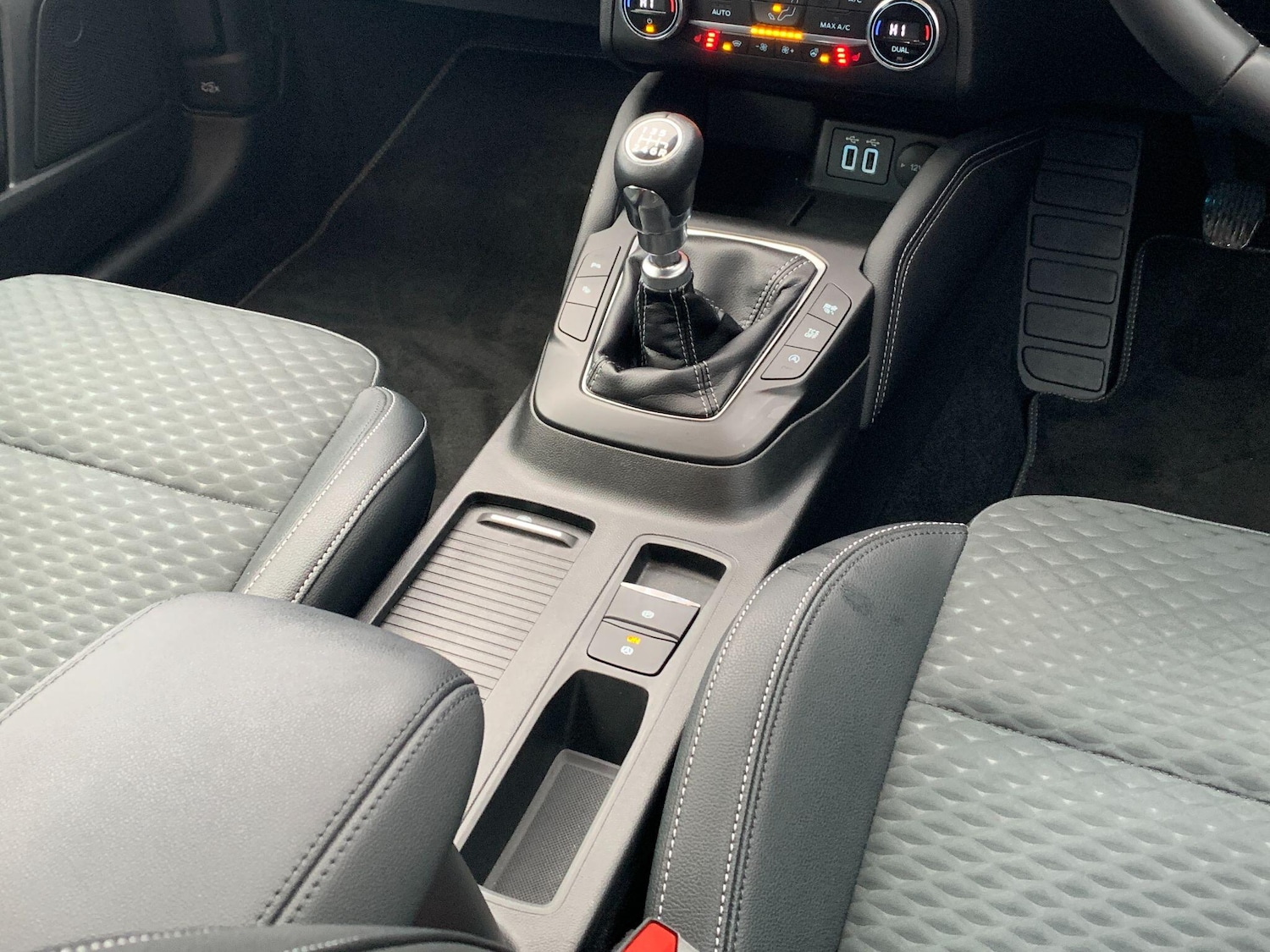 Used Ford Focus 2022 for sale - 76824689: Photo 16