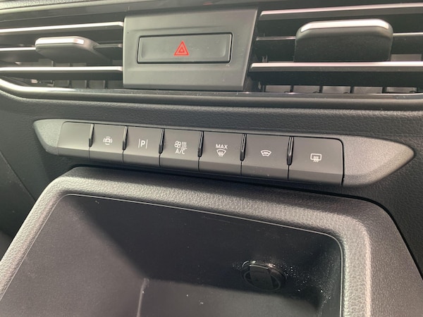 Used Ford Tourneo Connect 2022 for sale - 75532474: Photo 56