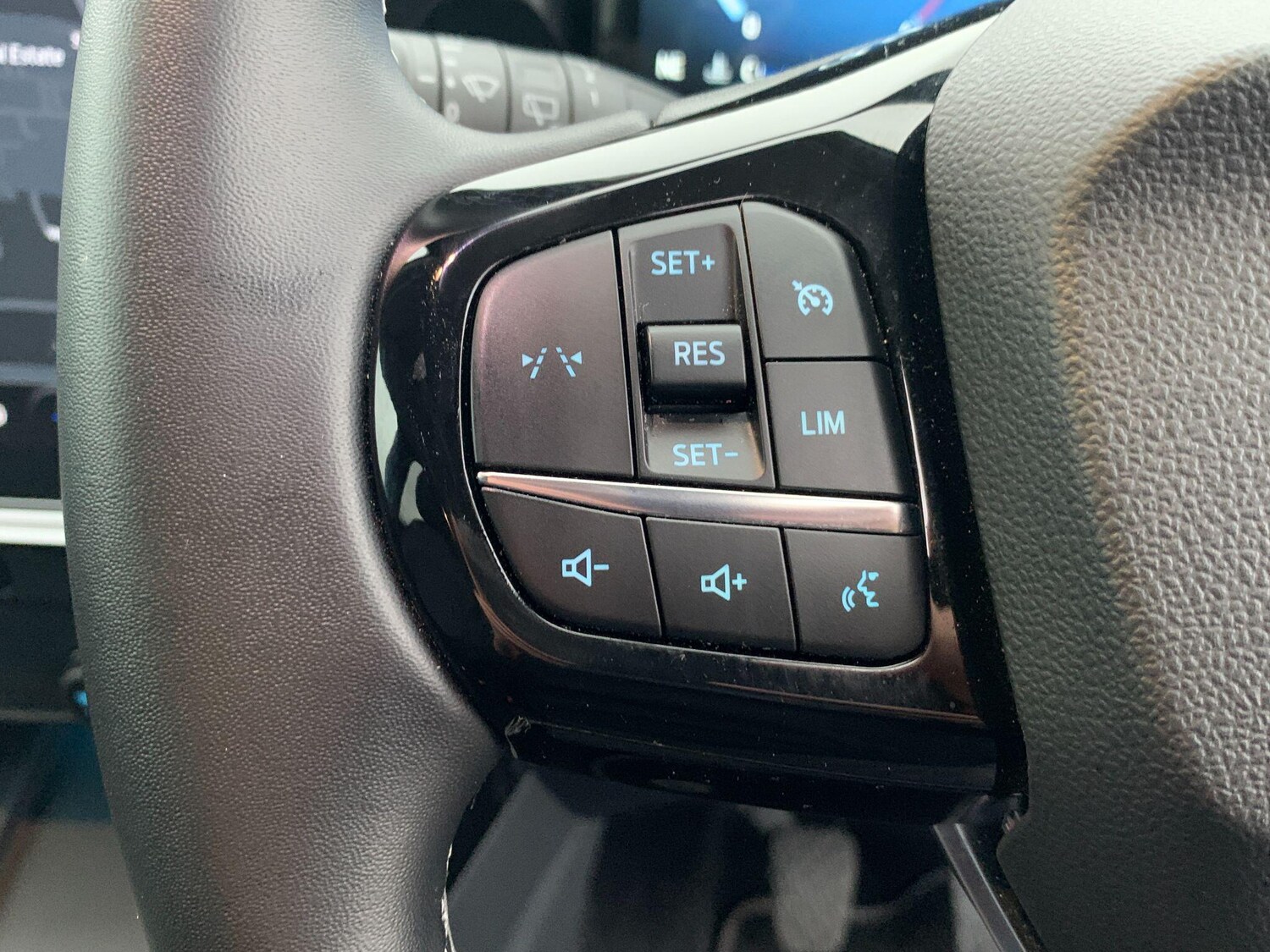 Used Ford Puma 2025 for sale - 76633509: Photo 22