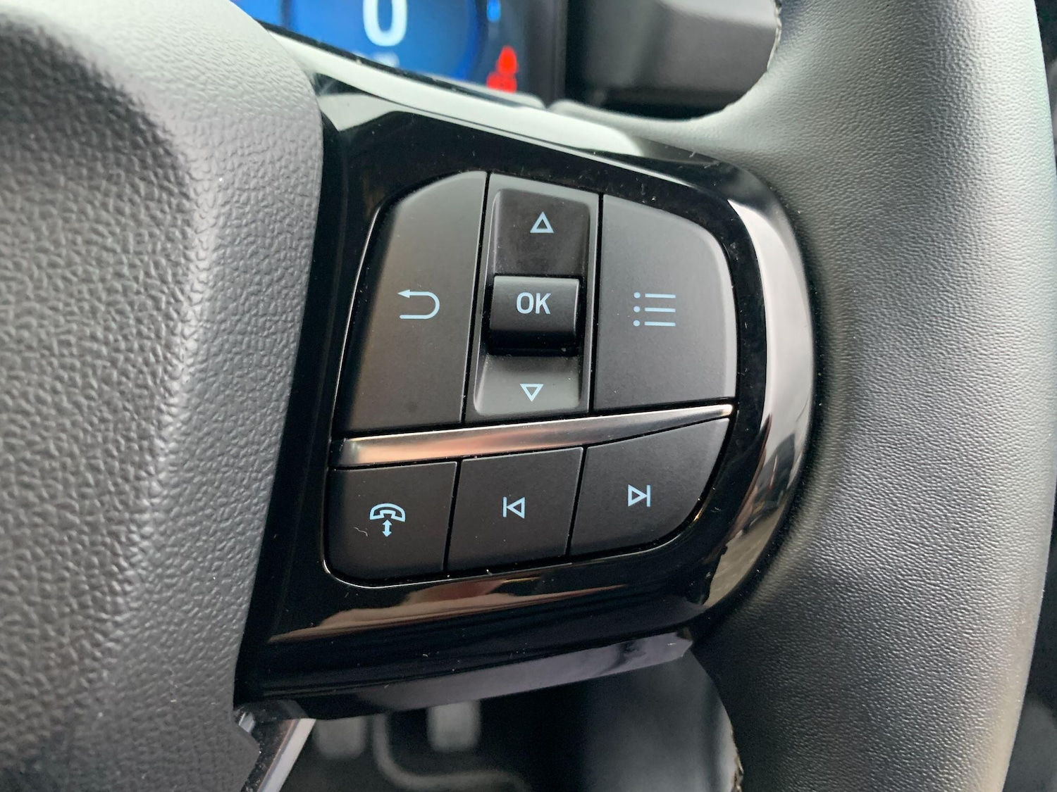 Used Ford Puma 2025 for sale - 76633509: Photo 24