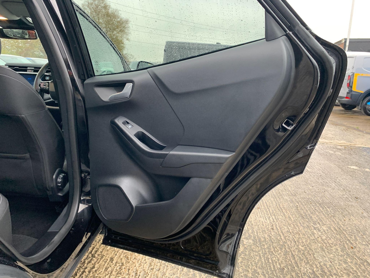 Used Ford Puma 2025 for sale - 76633509: Photo 28