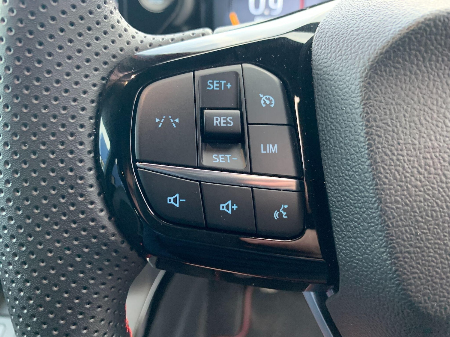 Used Ford Puma 2025 for sale - 76899079: Photo 24