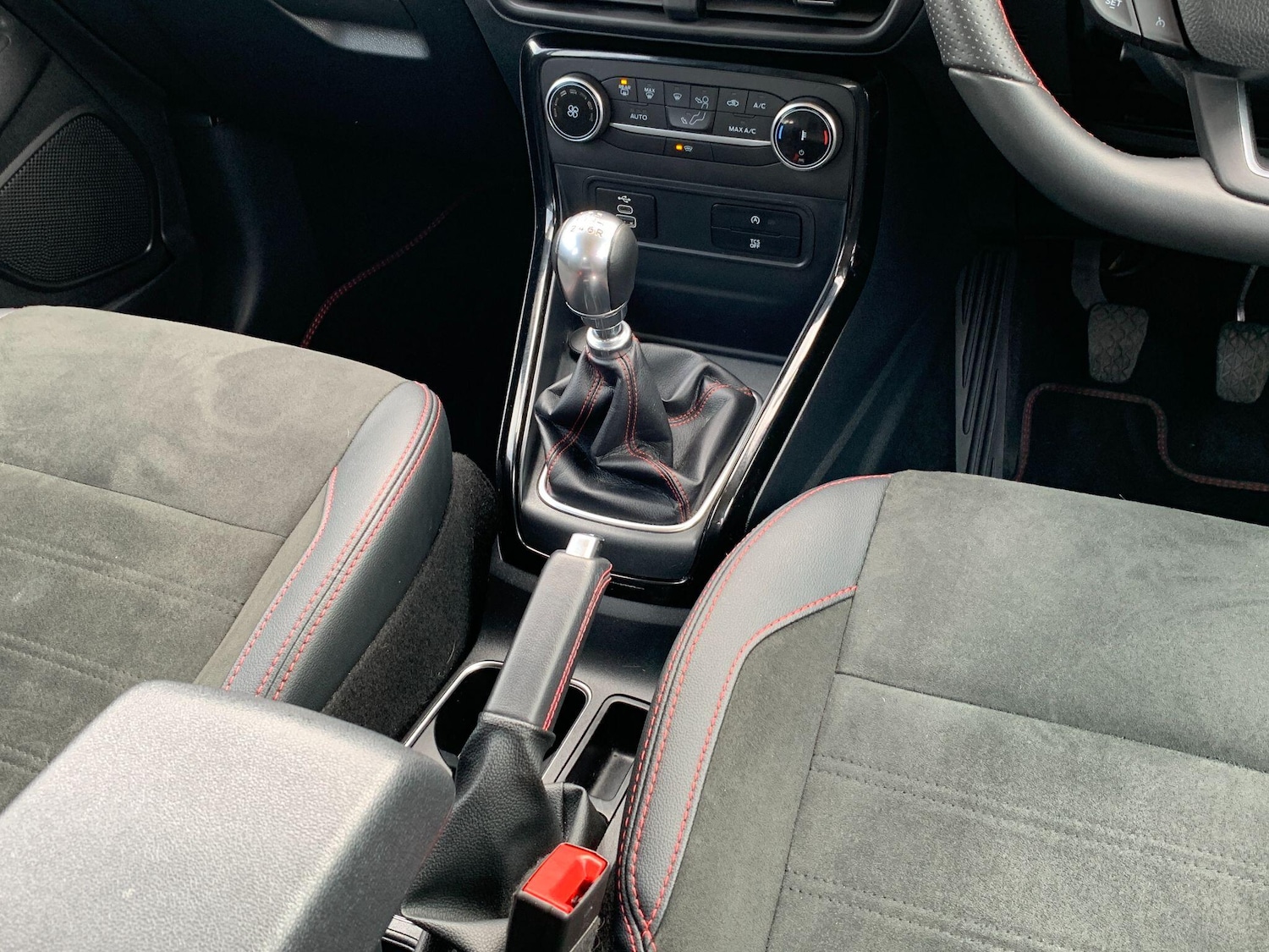 Used Ford Ecosport for sale - 78135522: Photo 41