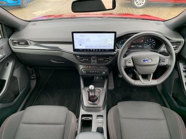Used Ford Focus 2023 for sale - 76306530: Photo 13