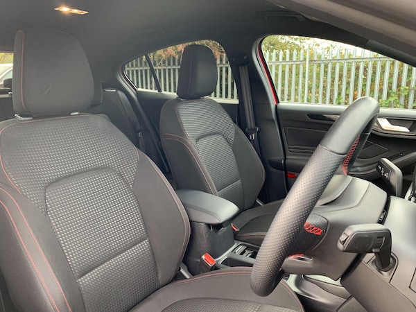 Used Ford Focus 2023 for sale - 76306530: Photo 20