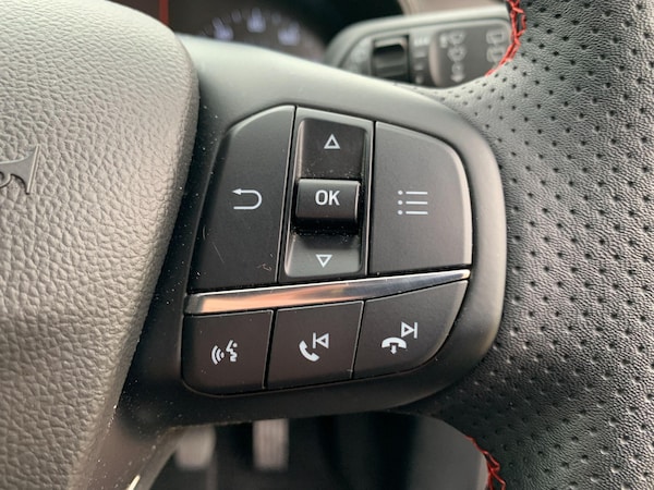 Used Ford Focus 2023 for sale - 76306530: Photo 29