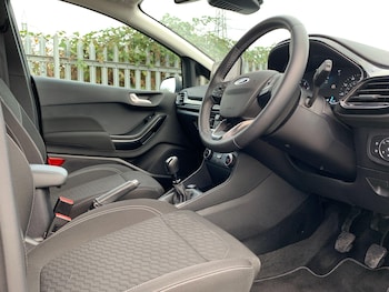 Used Ford Fiesta 2023 for sale - 76306943: Photo 2