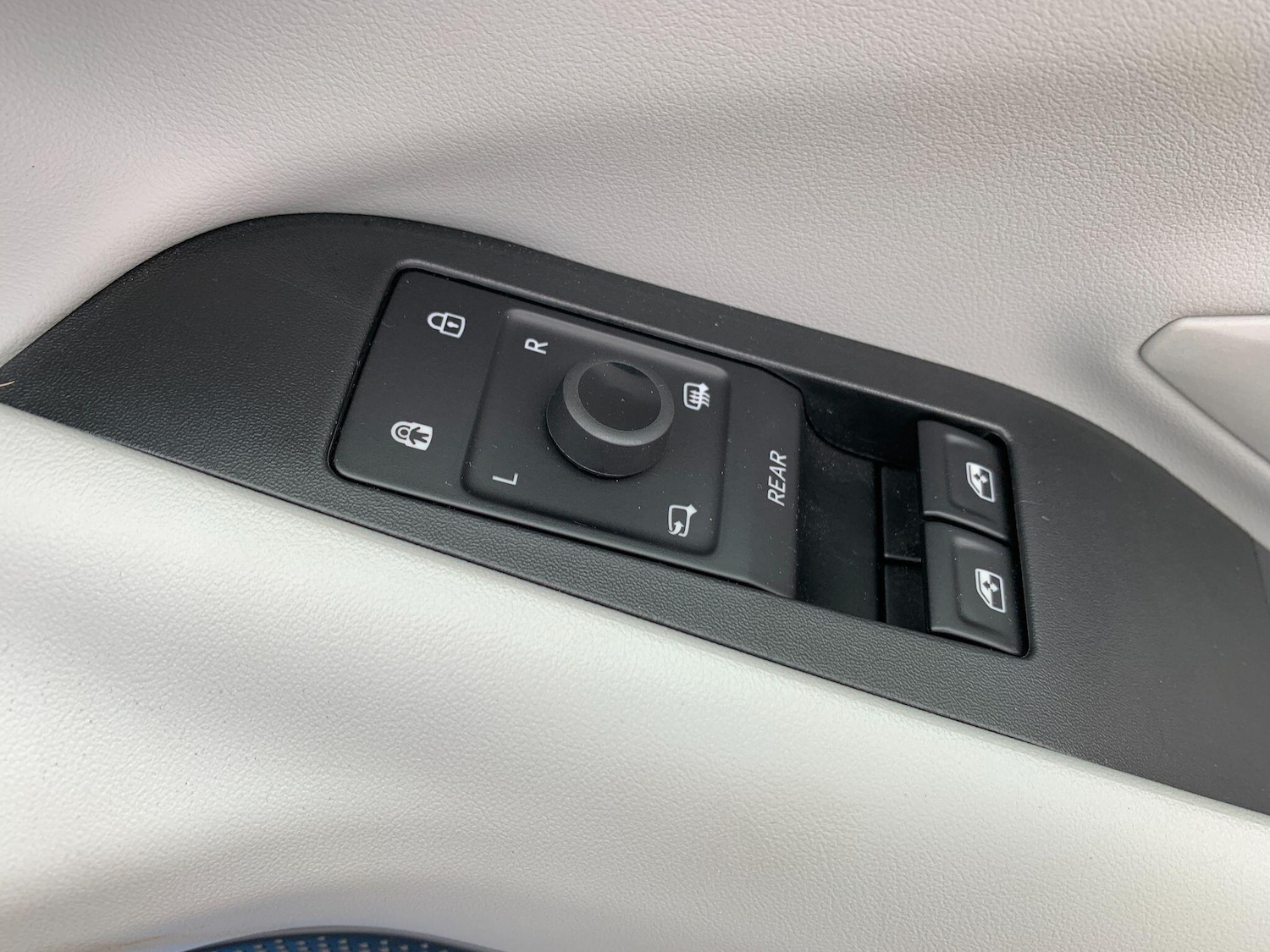 Used Ford Capri 2024 for sale - 76993086: Photo 40