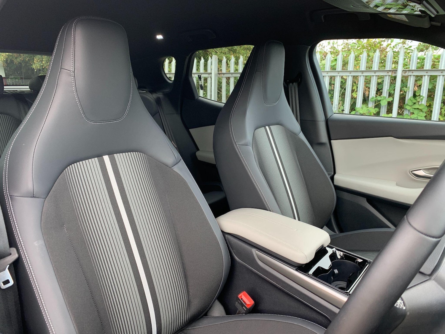 Used Ford Capri 2024 for sale - 76993086: Photo 48