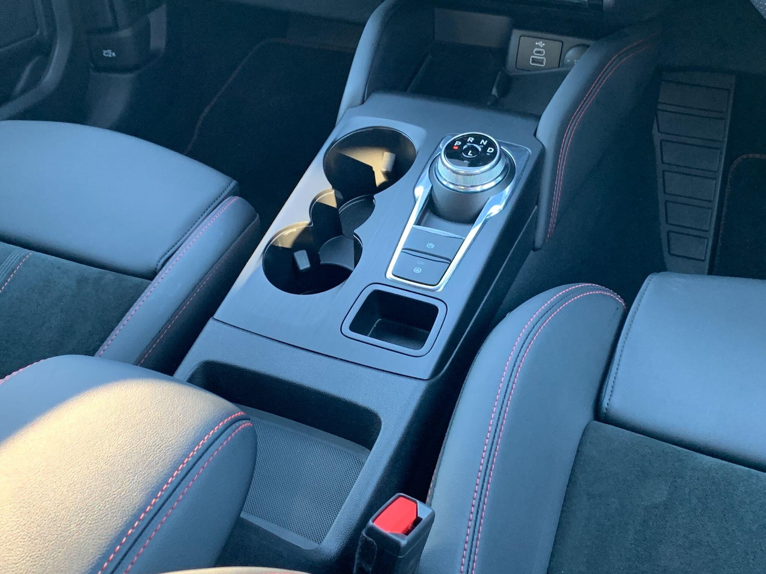 Used Ford Kuga 2025 for sale - 76658638: Photo 12