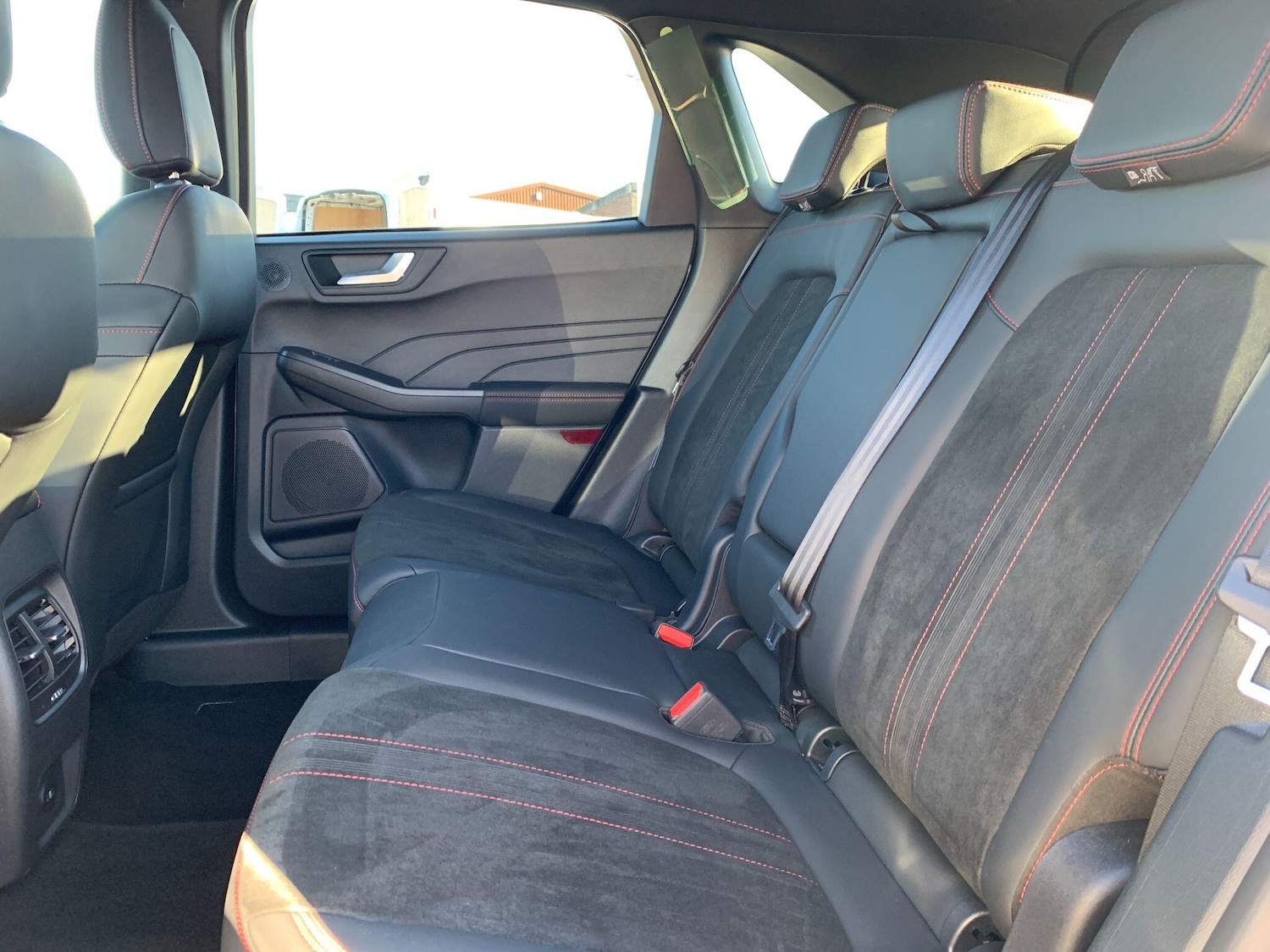 Used Ford Kuga 2025 for sale - 76658638: Photo 16